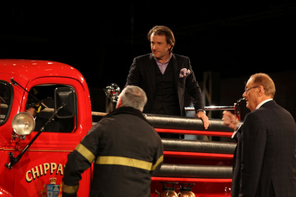 retrofestive-6.jpg Admiring the fire truck